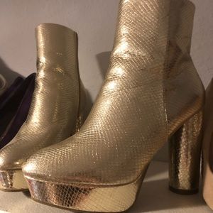 Rockin’ Gold fake snakeskin platform boots